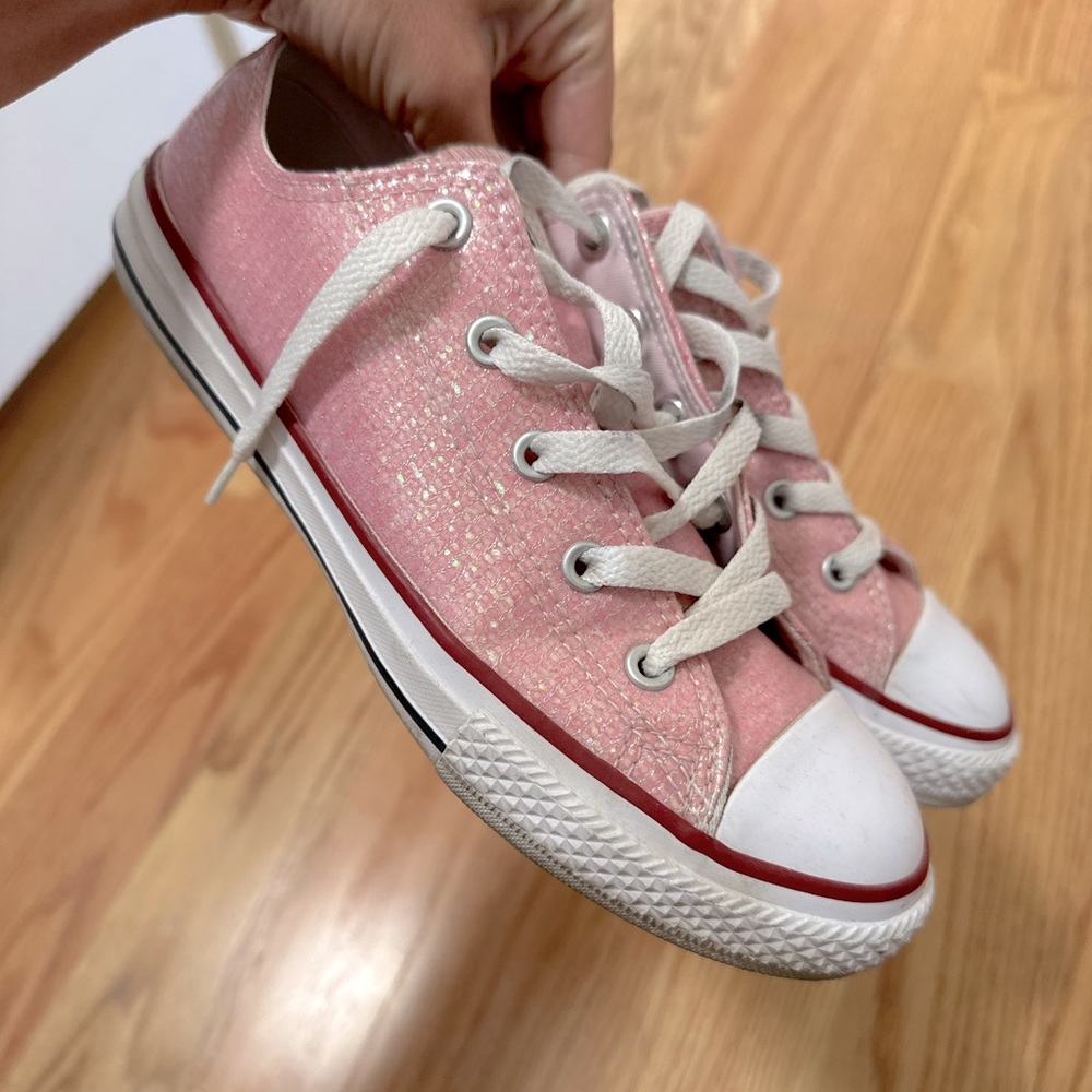 Converse All Star in Pink size 3